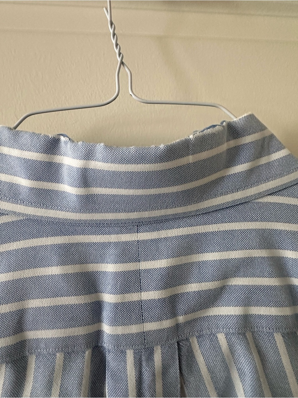 Ralph Lauren Men’s Blue and White Striped Oxford Shirt - Picture 6 of 7